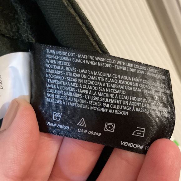 NEW Nine West Green Skinny Pants 10 - Picture 11 of 13